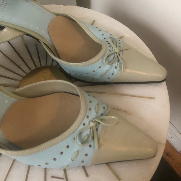 ▪️sold▪️vintage y2k kitten heels light blue bow stitch - Picture 3 of 6
